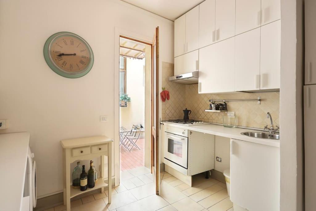 Belle Donne Historical Apartment - City Center Florenz Exterior foto